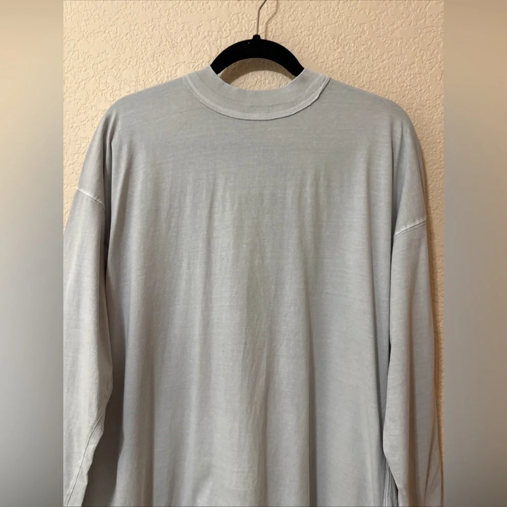 We the Free Tee Long Sleeve Slob Cotton Light Gray Oversize Sz M Boho Minimalist